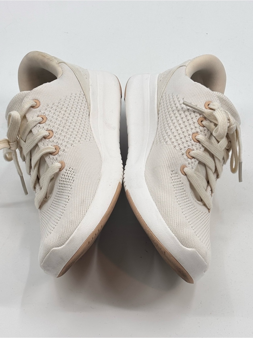 KIZIK Lima step in athletic Hands Free Sneaker walking shoes cream women 7 Wide - Picture 2 of 10